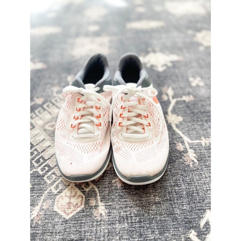 Nike Sneakers